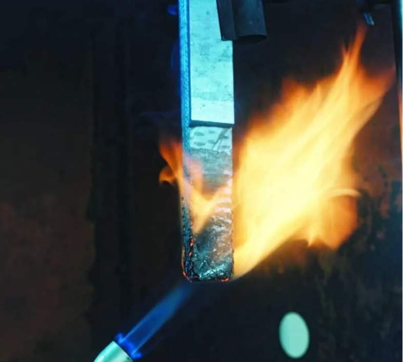 MCA Halogen-Free Flamma retardant, quod precise electio ad optimum nylon flamma retardancy